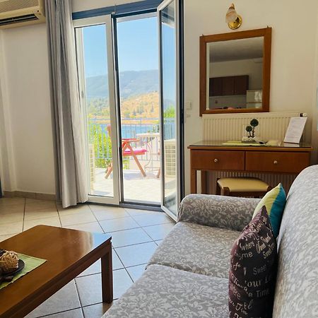 Ktm Sunny Villas Порос Экстерьер фото